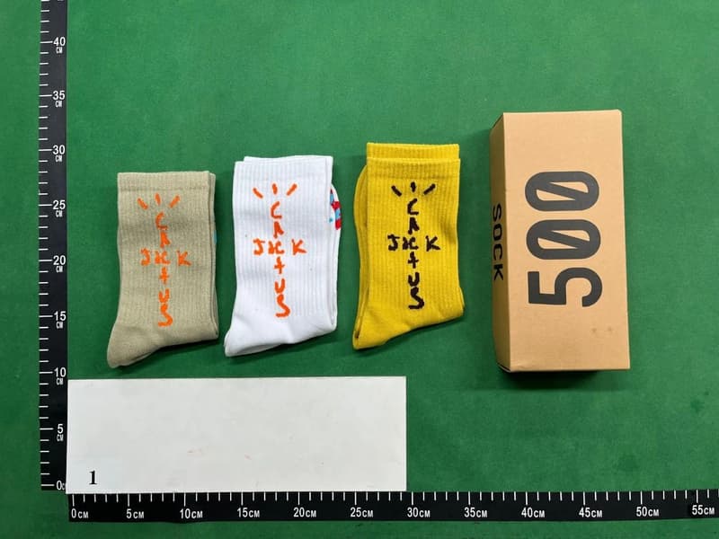 travis scott nike socks