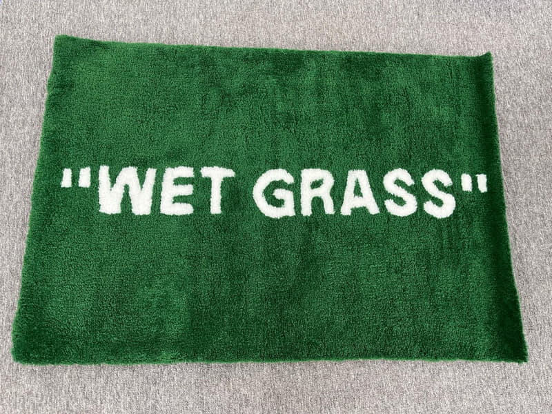 Wet Grass Carpet - Closet Spain